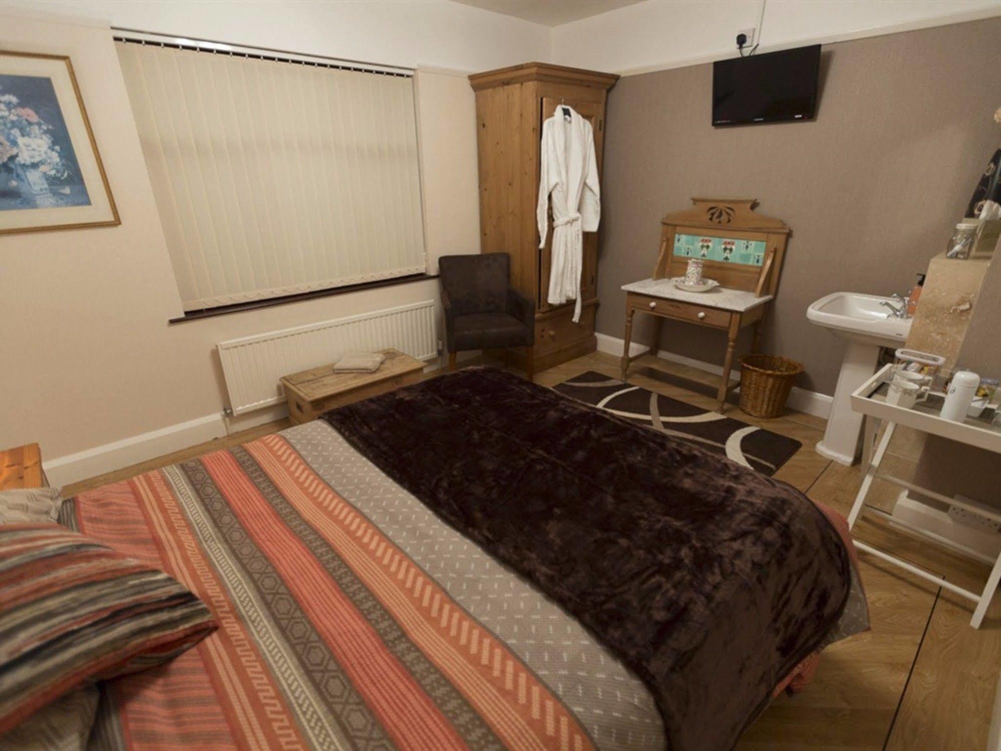 Orchard Side 3* Hanley Swan